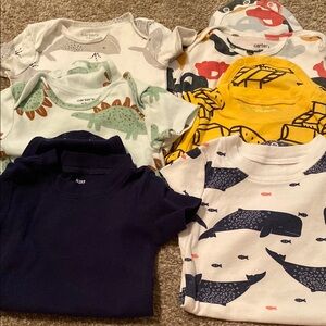 Set of 6 onesies